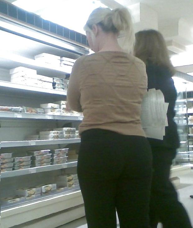 18P Candid ass collection 3