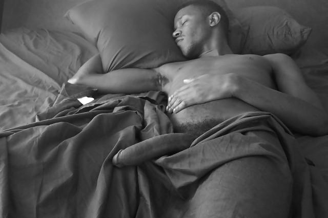4P Sexy boys show big bulge