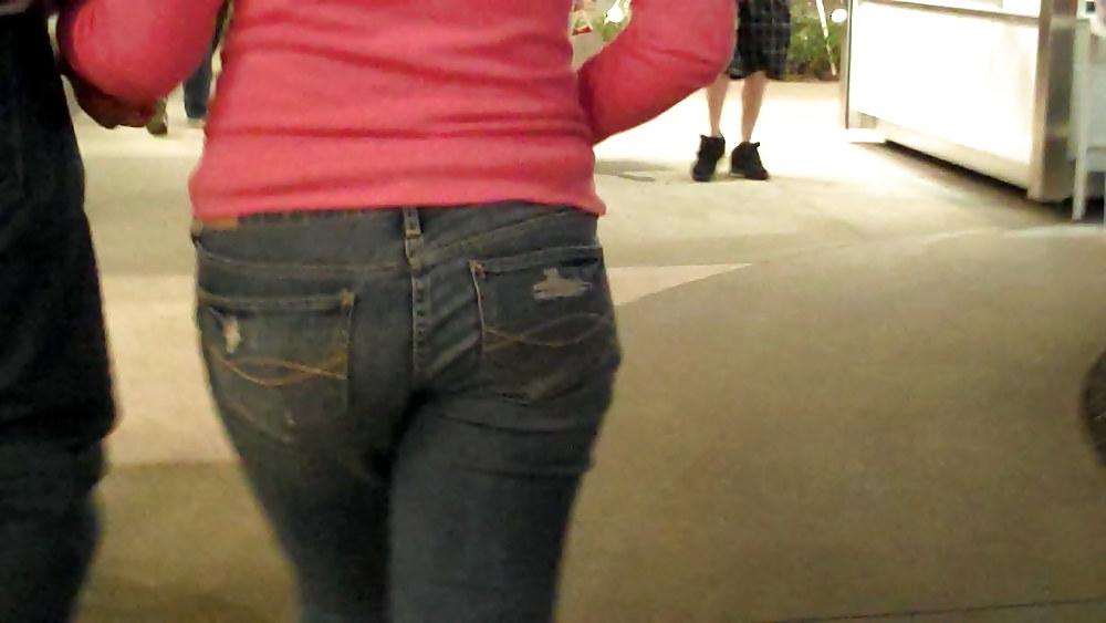 25P Pictures of butts and ass in jeans