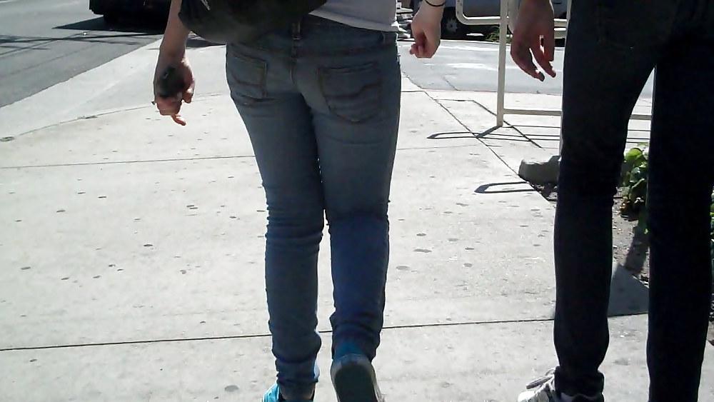 25P Pictures of butts and ass in jeans
