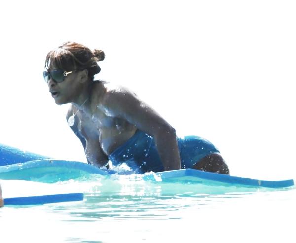 25P Serena Williams - hot or not?