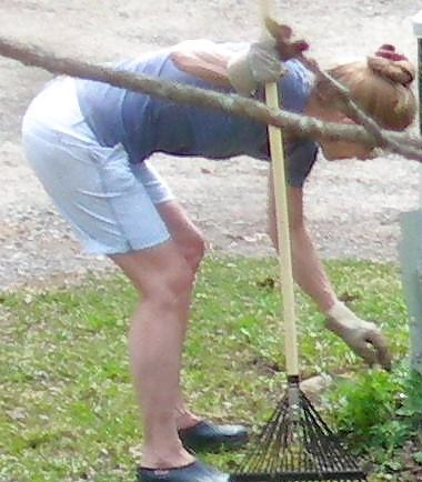 5P Hot neighbor mom of 20yr old 