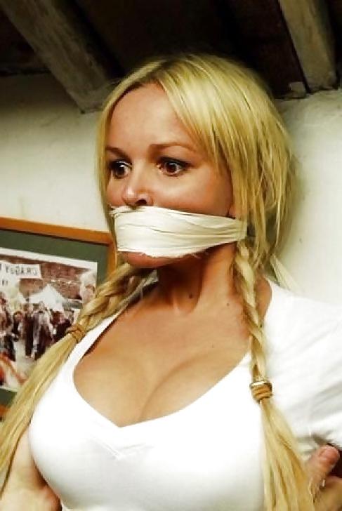 24P Gagged