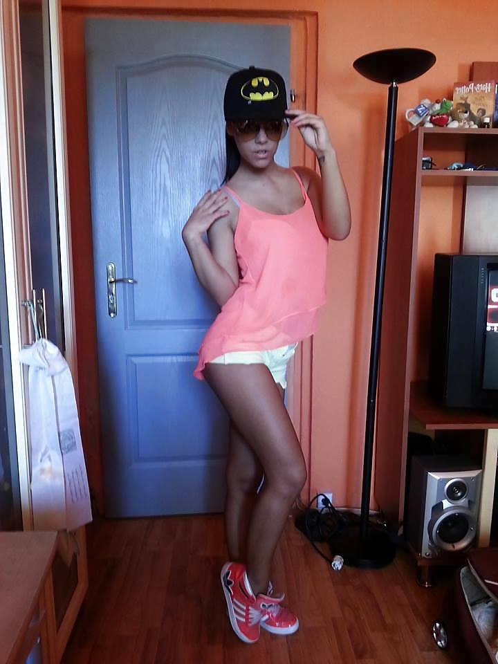 25P Big tits perfect ass
