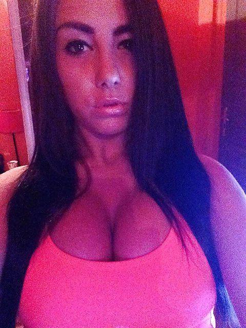 25P Big tits perfect ass