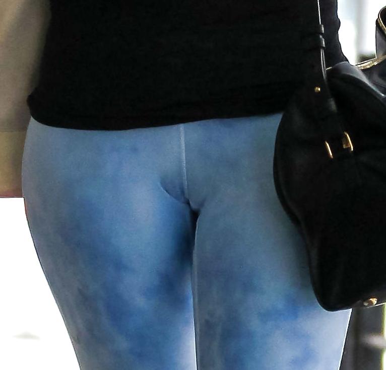 25P Celebrities #rec Pussy, Camel toes, & Upskirts HQGall2