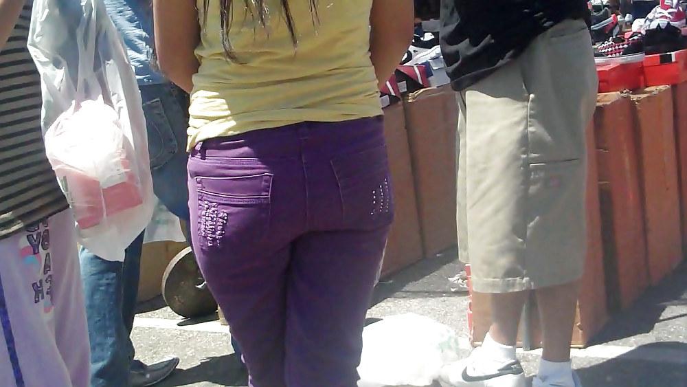 25P Chasing smooth butts & ass in jeans
