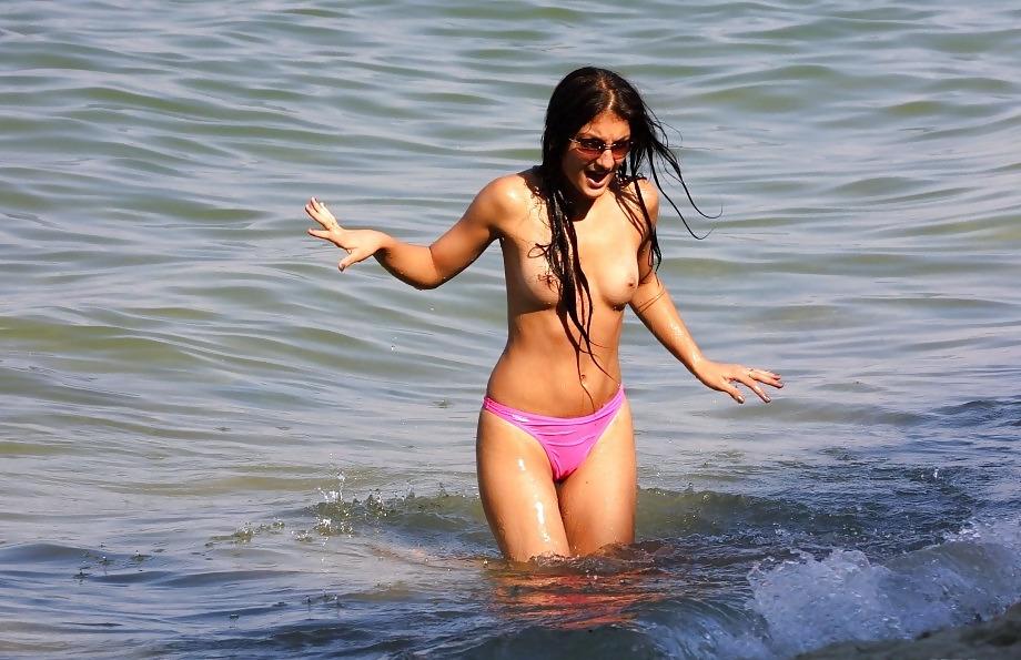 25P Camel toes! part 2