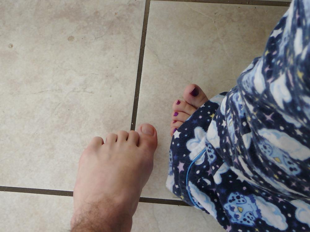 8P 2  sexy feet