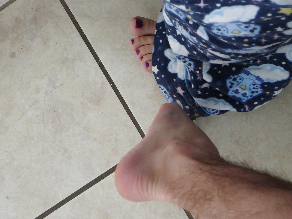 8P 2  sexy feet
