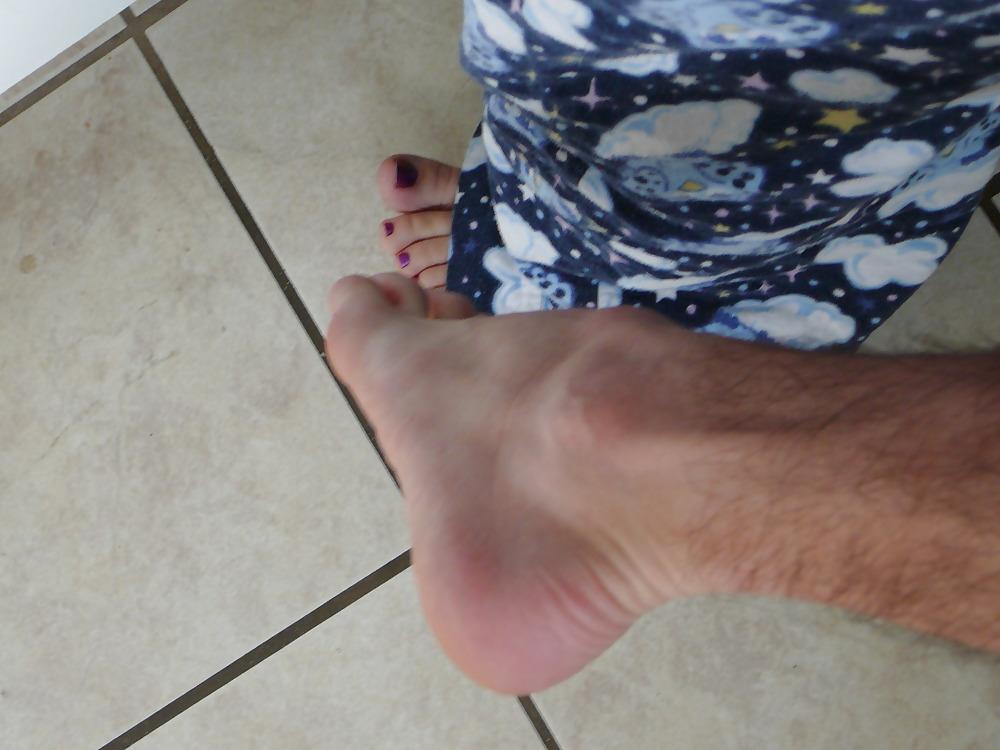 8P 2  sexy feet