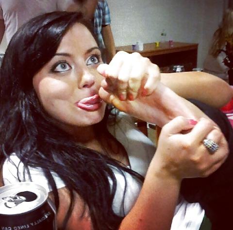 25P Toe worship