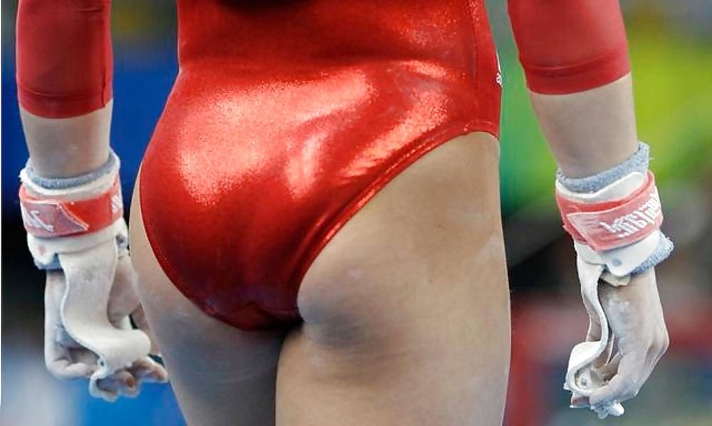 25P Miscellaneous Sports Oops, Camel Toes & Butts