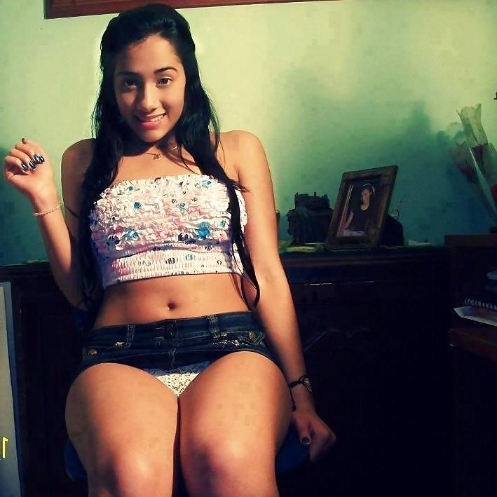 18P Una de nenitas bellas