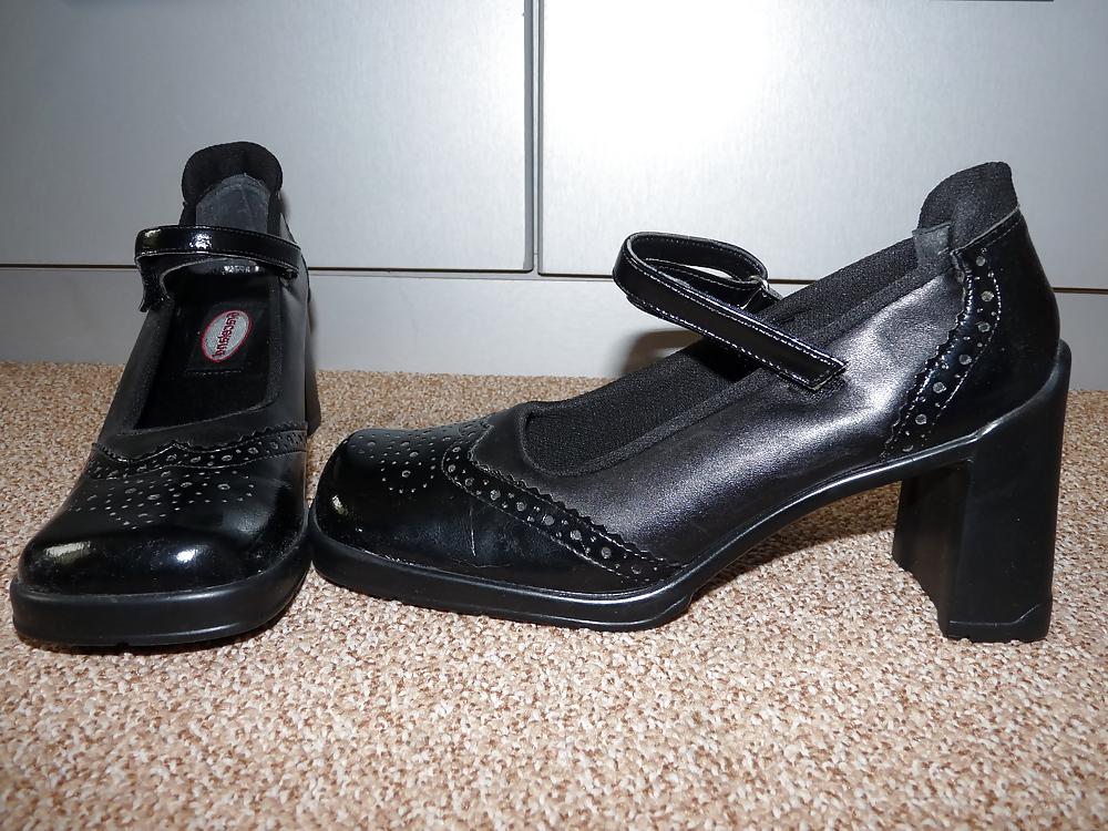25P Wifes shoe collection 1