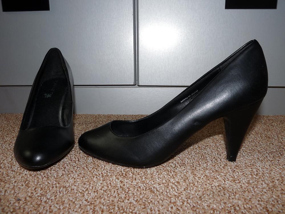 25P Wifes shoe collection 1