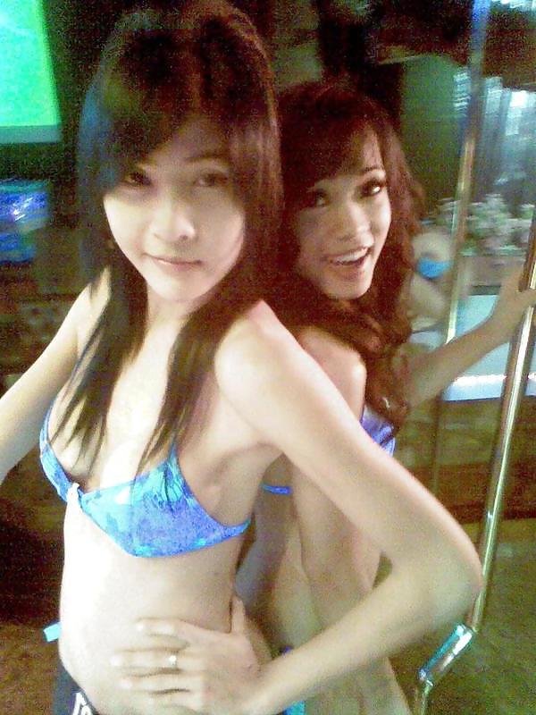 25P A couple of real Ladyboys