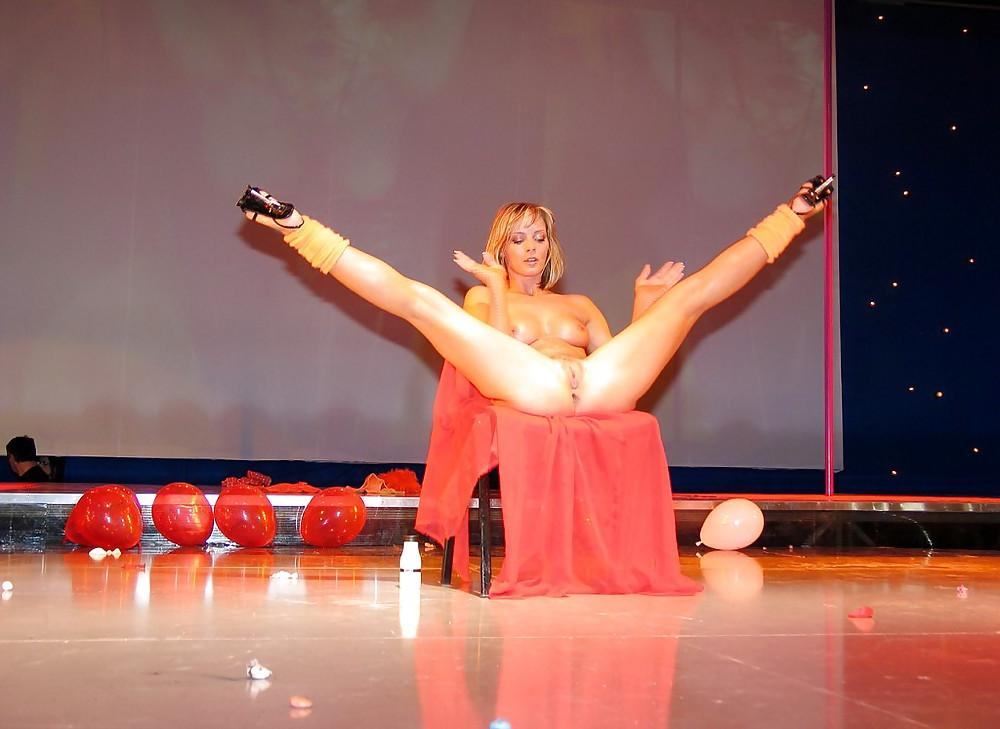 25P Sex Show - 10