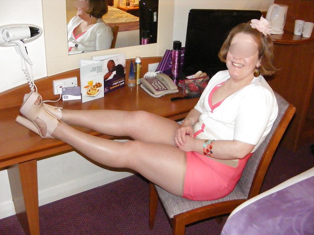 25P Saturday night in a hotel
