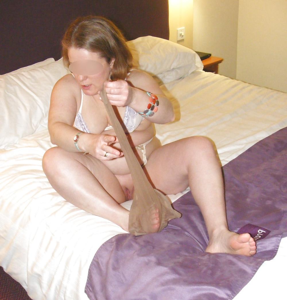 25P Saturday night in a hotel