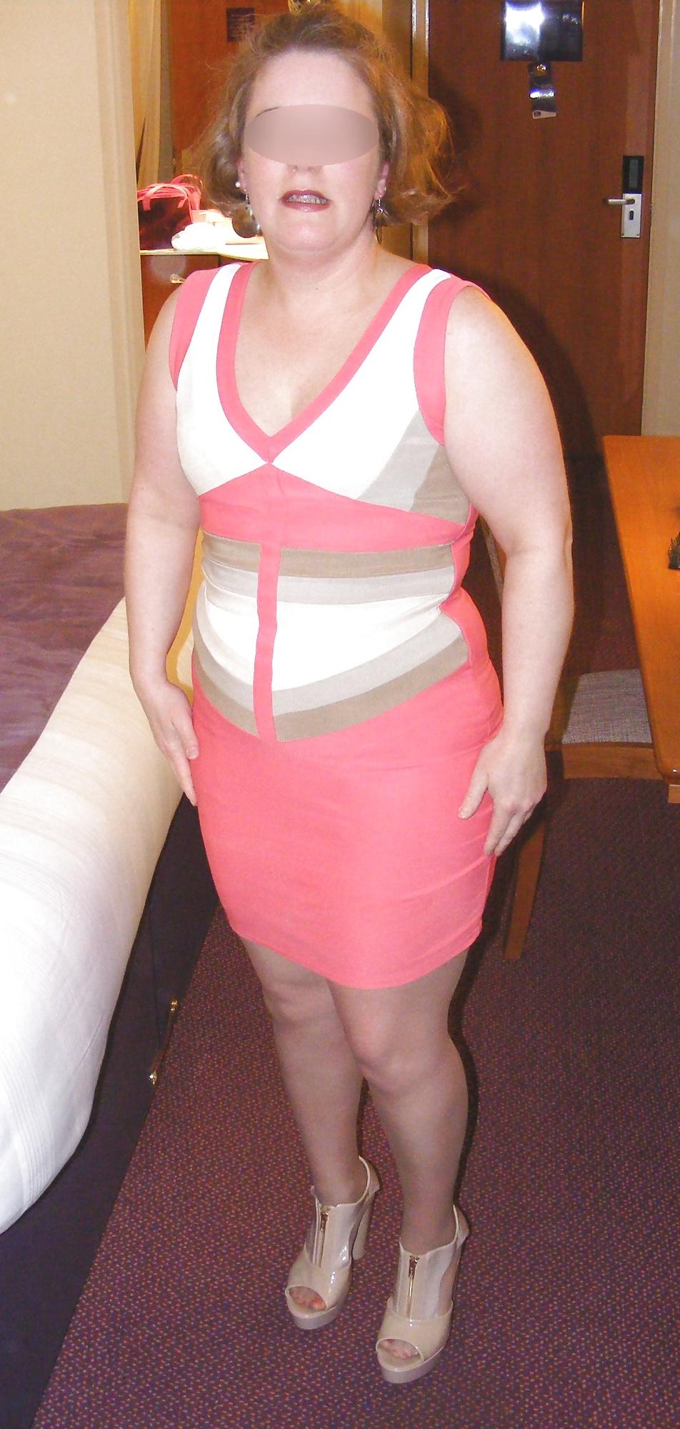 25P Saturday night in a hotel