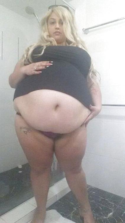 20P Chunky Big Belly Super Goddess SSBBW