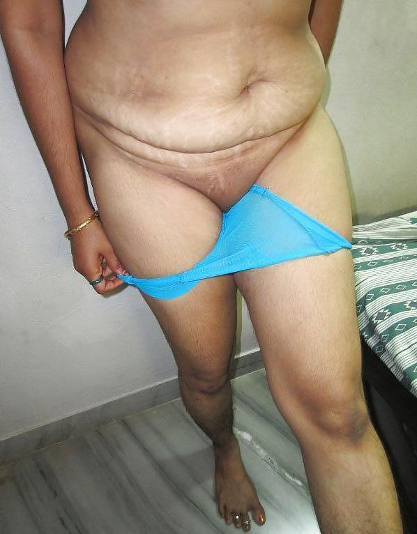 12P Mature housewife