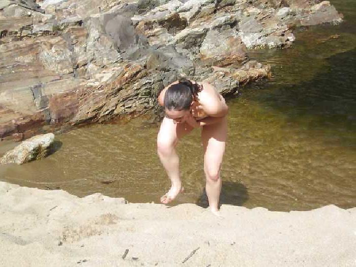 18P Shy girls: nude girls trying to cover their bodies or faces