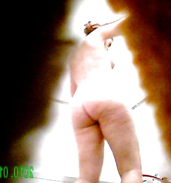 11P Chubby Hidden Shower