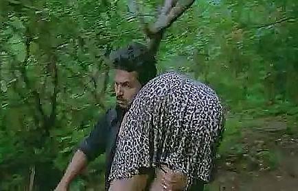 20P Sexy Indian Carry over the Shoulder