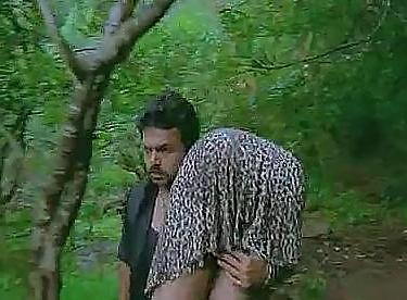 20P Sexy Indian Carry over the Shoulder