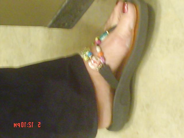 25P Feet in public