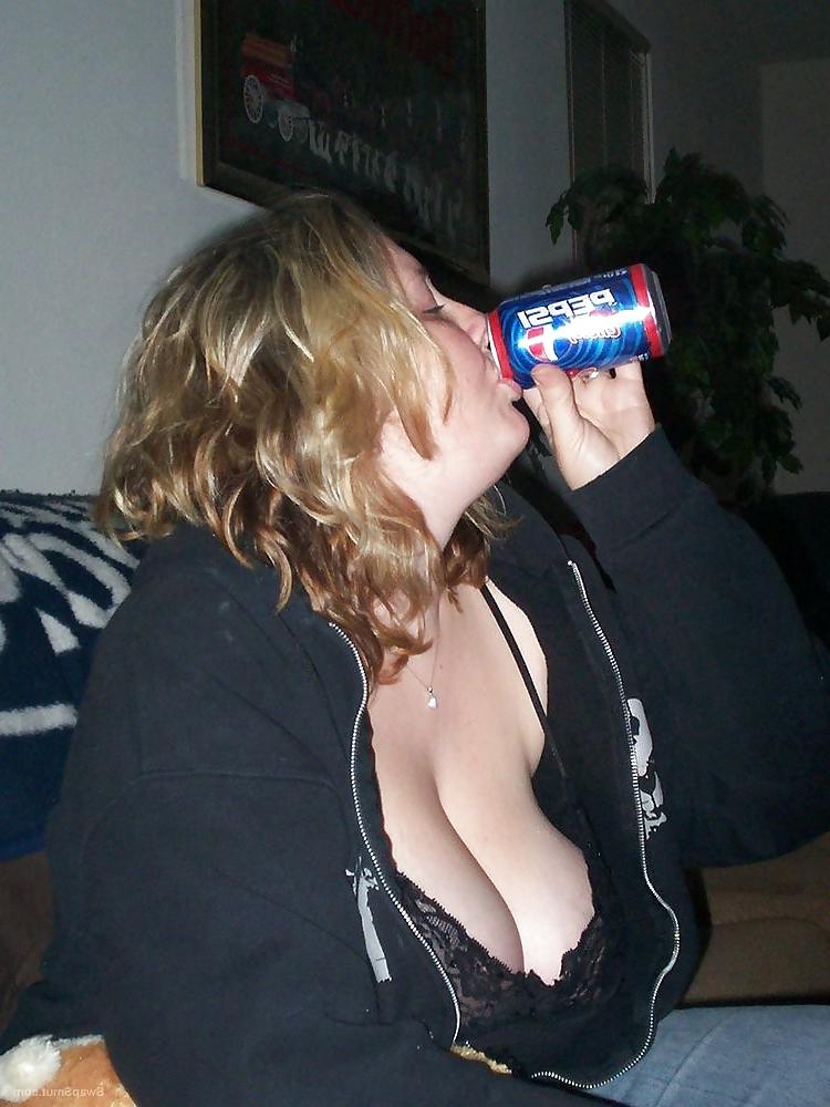 16P 2 Curvy Homemade Gals