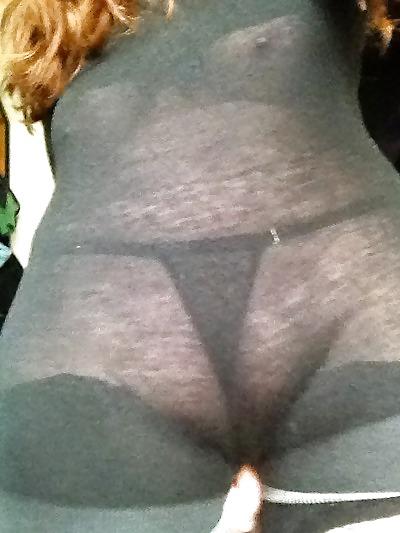 24P Fotze frisst Hose - cameltoe