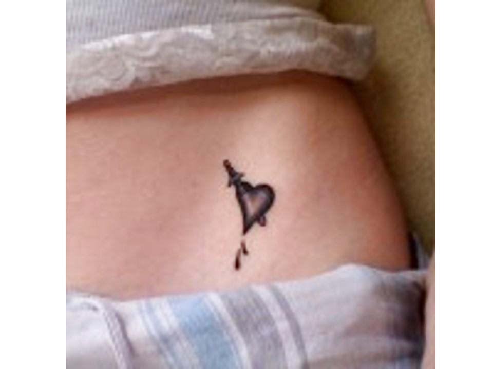 25P Over 1000 pussy tattoos