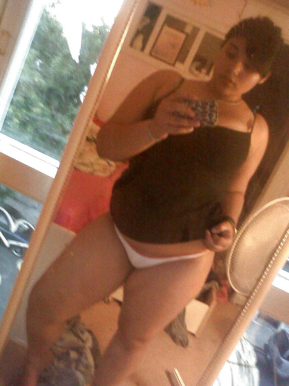 11P Mollige Latina-Cam