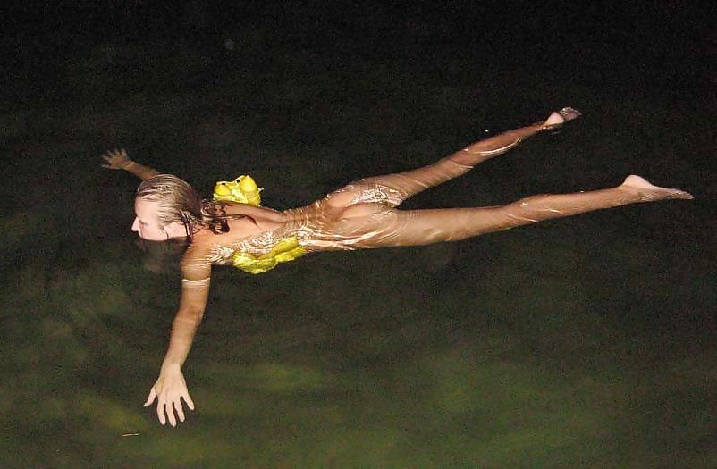 25P Skinny Dipping LV by bootsandballs