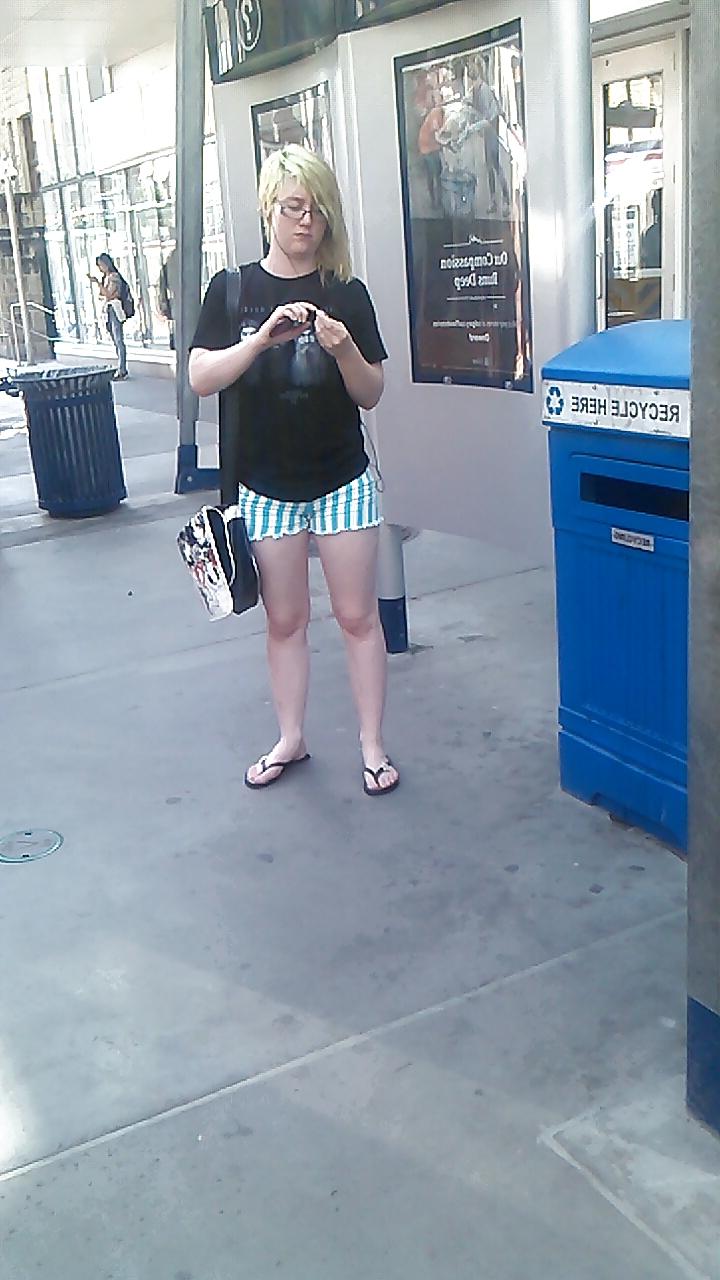25P Once again, lovely ladies of public transit.