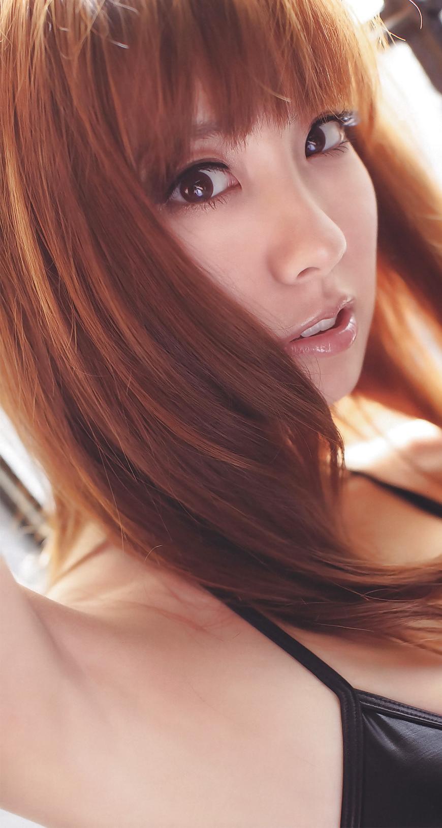 25P Cute sweet Asians