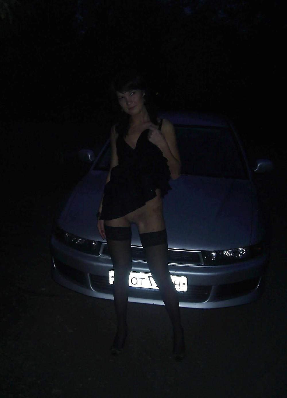 13P Perfect amateur brunette spreads her legs
