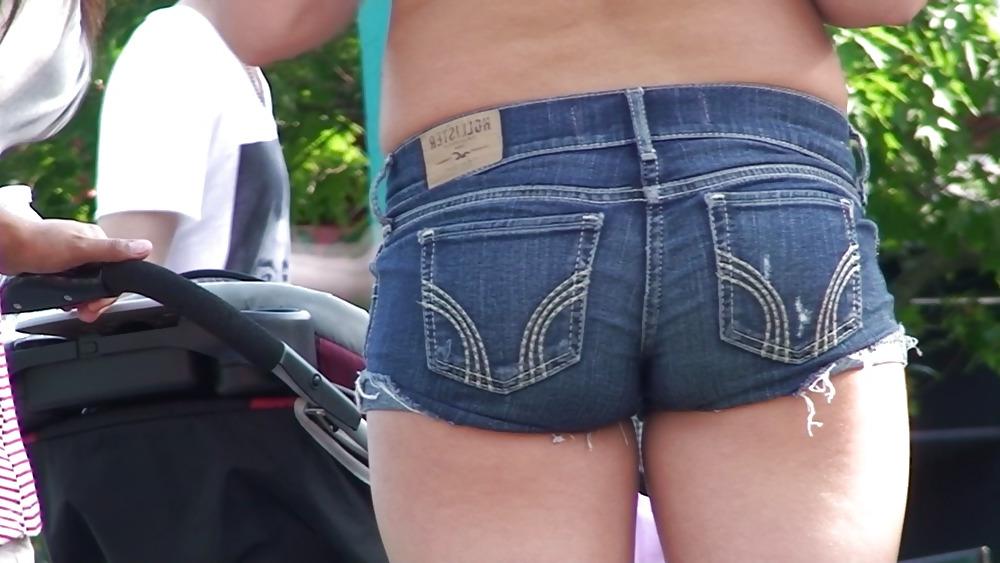 23P Candid Short Shorts
