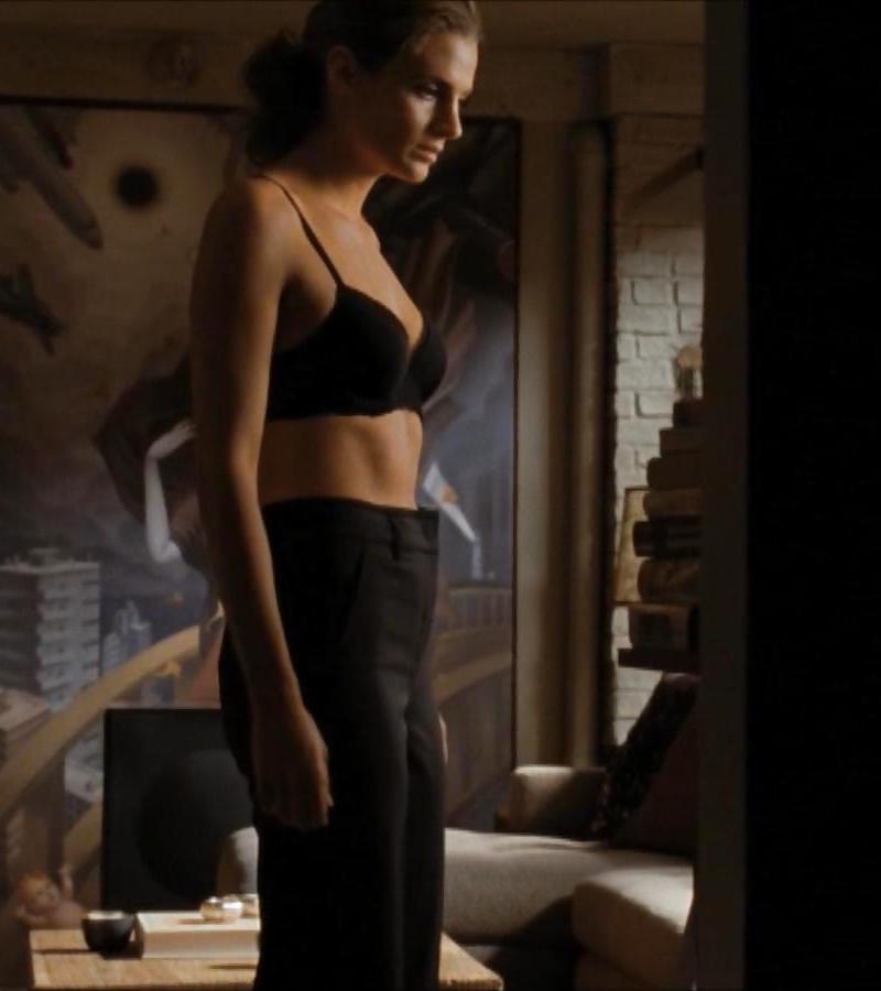 25P Stana Katic-Kate Beckett