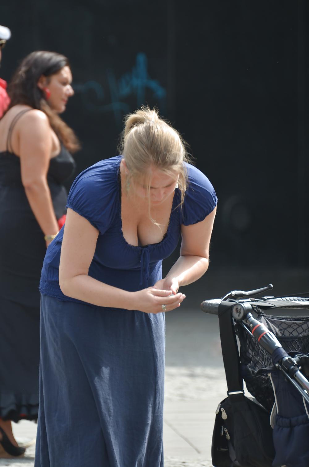 25P Girls in Berlin