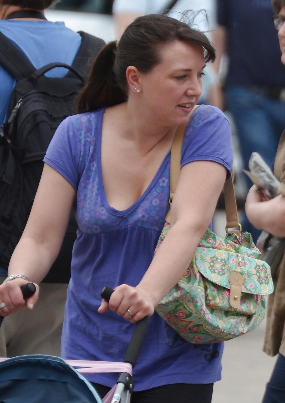 25P Girls in Berlin