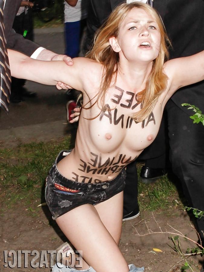 9P Activist Cash Movie Producer Allianze Summer Party in Berlin
