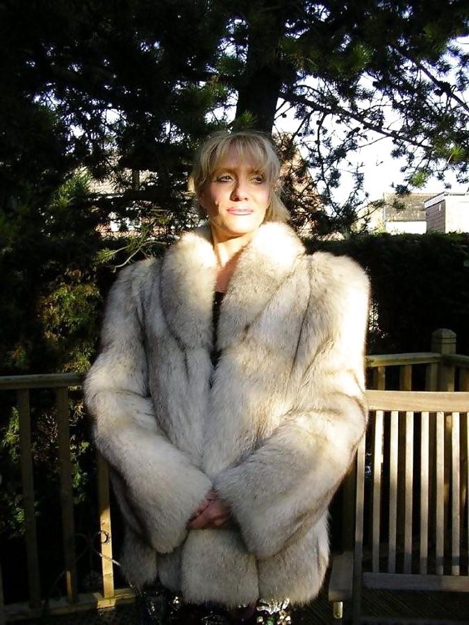 25P Fur crossddress