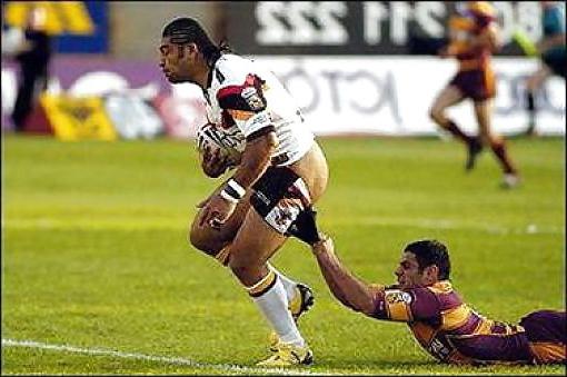 25P Erotic but non-porn sport