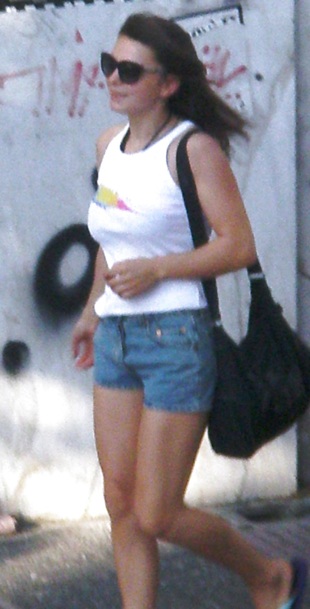 25P Greek candids 2013 vol.1