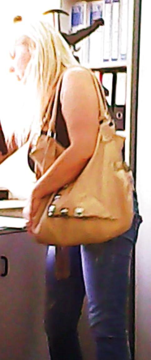 25P Greek candids 2013 vol.1