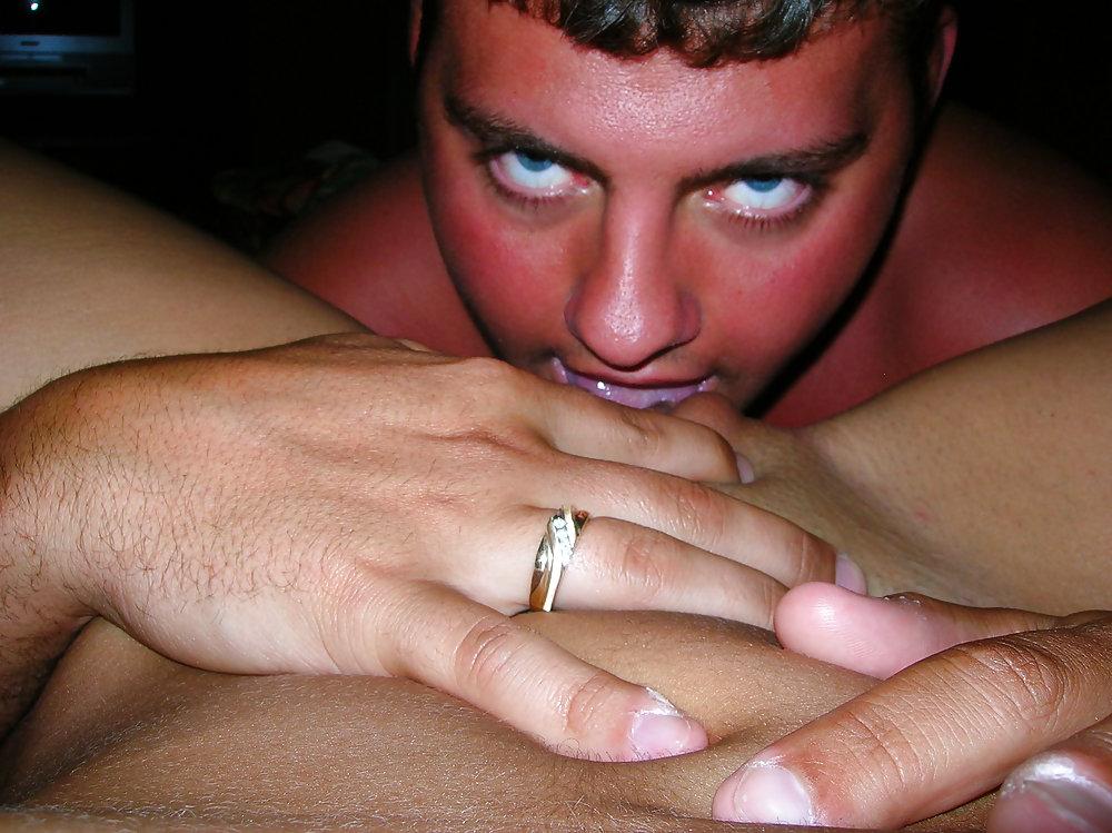 25P Young couple honeymoon